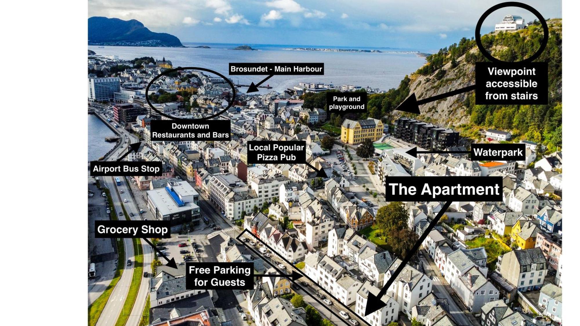 Two-Bedroom City Apartment With Fire Place, Free Parking And Fjordview Terrace - Calm And Central Ålesund Exterior foto